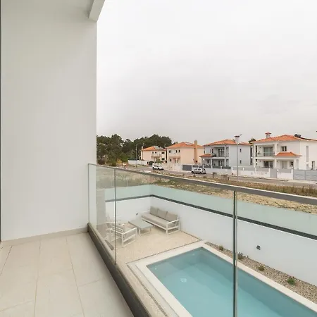 - By Sch * باتاياس